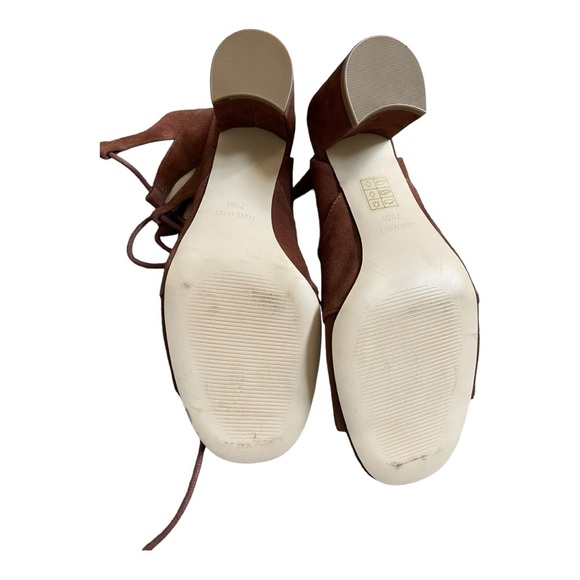 Nine West Gladiator sandal, block heel, size 7.5 - Picture 4 of 6